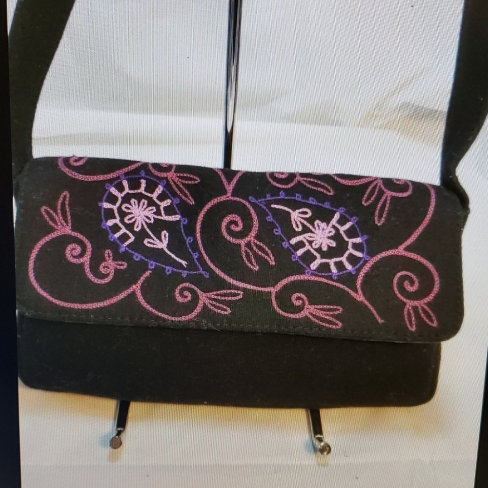 Maurizio Taiuti Black Leather Bag w/Pink Accents - Picture 2 of 8